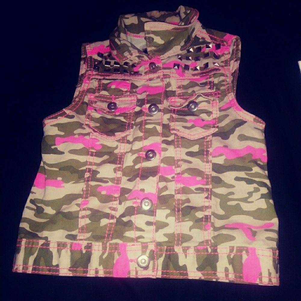 Black Label vest